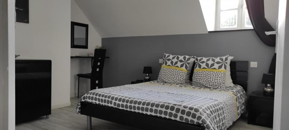 Le Petit Kerangoi Bed & Breakfast ปง-ตาเวน ภายนอก รูปภาพ