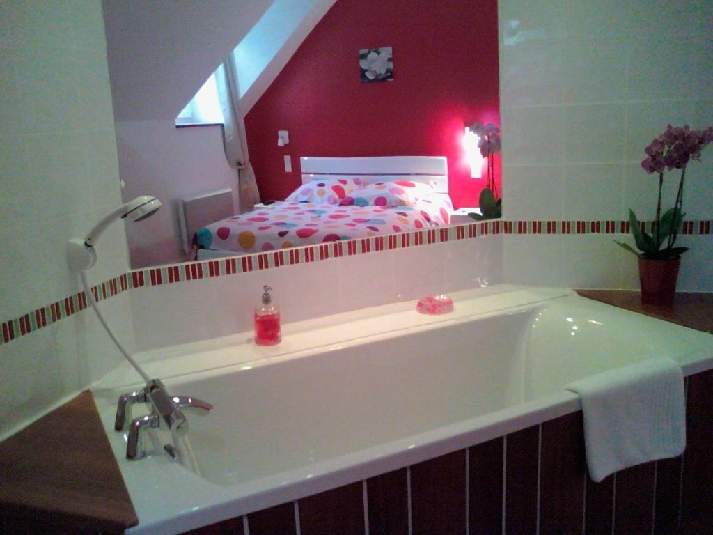 Le Petit Kerangoi Bed & Breakfast ปง-ตาเวน ภายนอก รูปภาพ